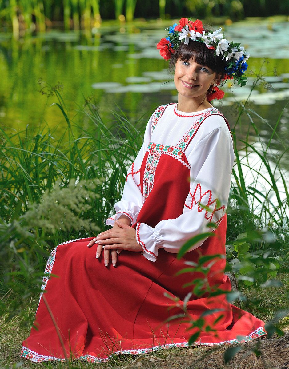 Beautiful girl Girls in Slavic costumes in Berlin